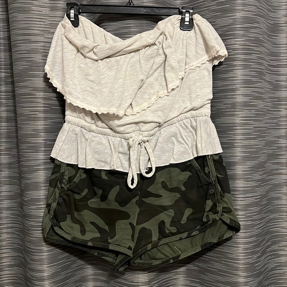 Camo romper, only worn a few times